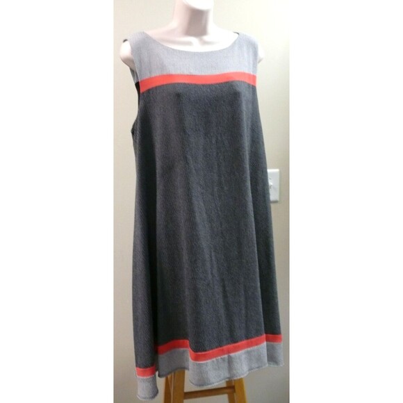 SIGNATURE By Robbie Bee Sleeveless Black polka dot sheath lined Dress Size 14 - Picture 1 of 9